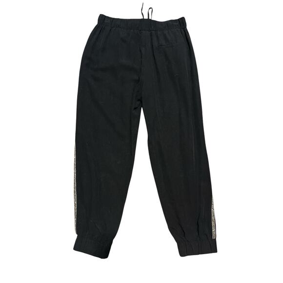 Gap Satin Look Pleated Jogger. Button ankle pleated side pockets. - Picture 3 of 3